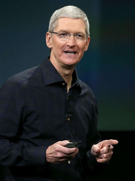 Who is the richest person at Apple?